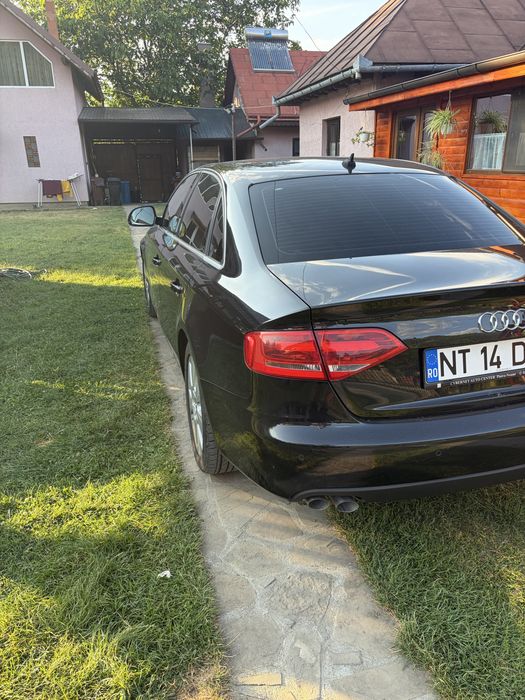 Audi A4 , 2 l TDI, 230000 km, an fabricatie 2009