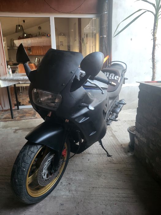 Vand suzuki gsxf600 katana