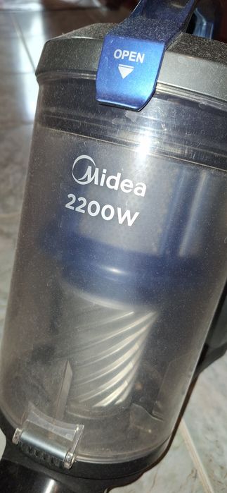 Пылесос б.у. Midea