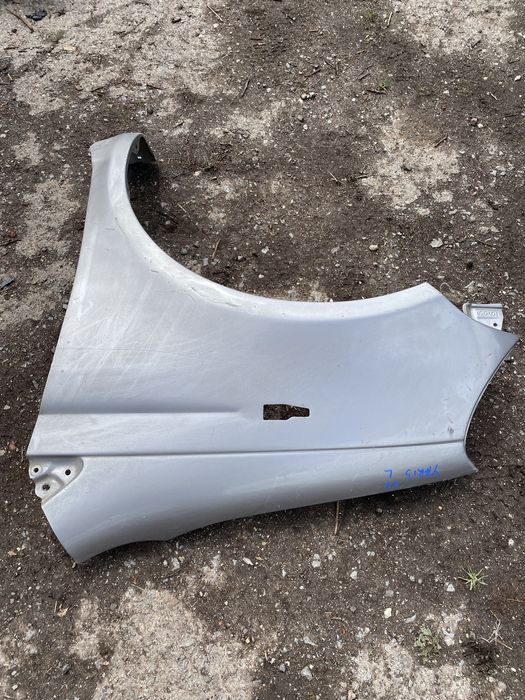 Ляв калник за Toyota Yaris/Тойота Ярис -2004г