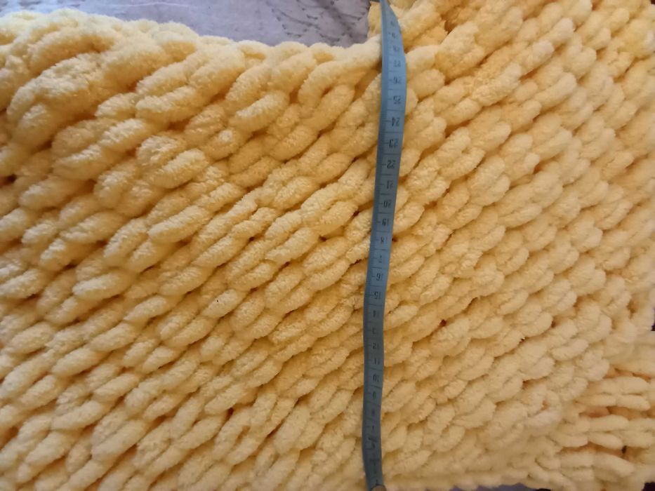 Ръчно плетено палто -жилетка!