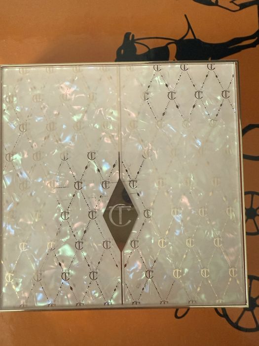 Charlotte Tilburry палитра