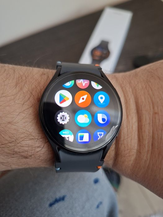 Samsung Galaxy Watch FE