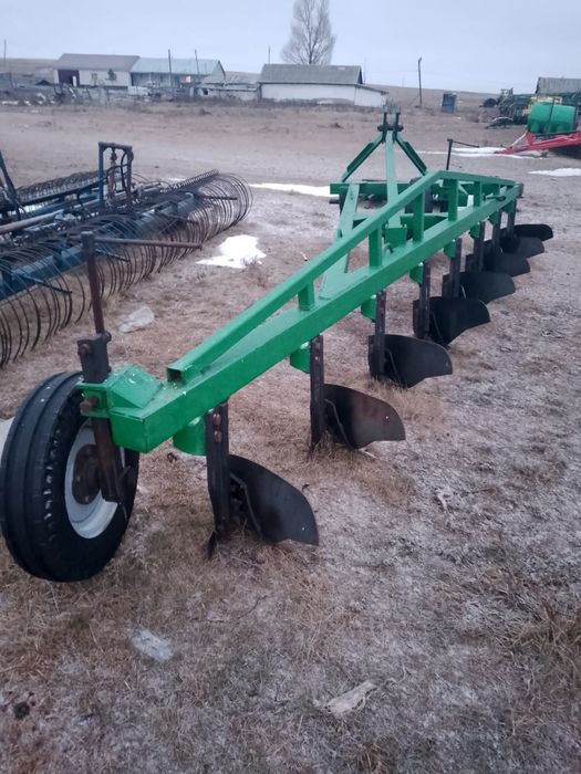 Плуг навесной пн 8-35