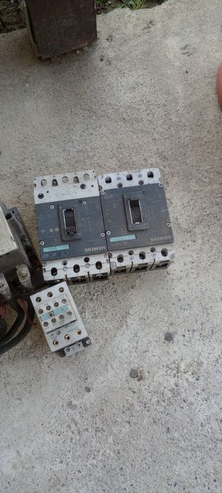 Siguranțe electrice automate