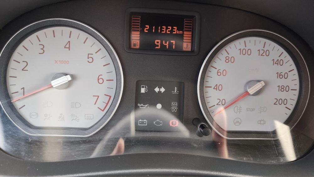 DACIA Logan 2010 — imagine 9