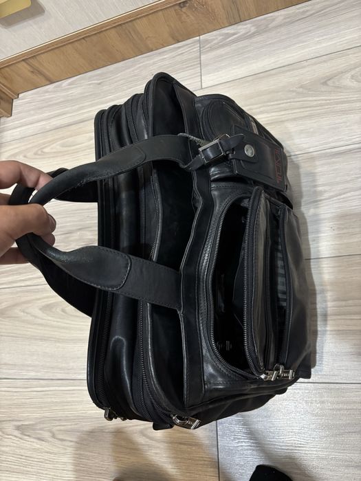 Сумка TUMI, кожанная, оригинал