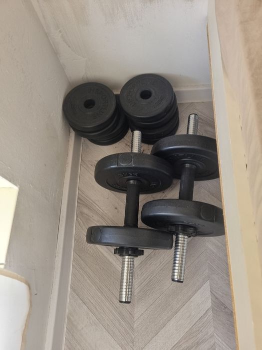 Дъмбели общо 16 кг