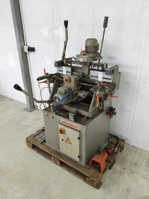 Двушпинделна копирфреза Elumatec - Германия за дограма