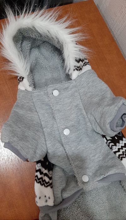 Продам комбенизое для собаки