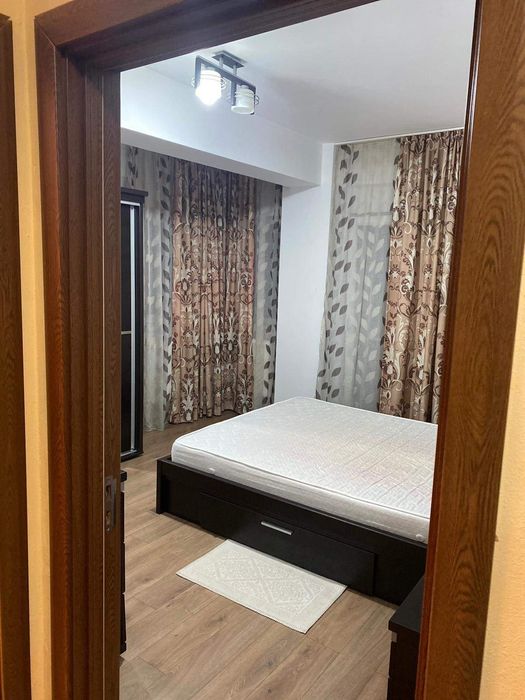 Apartament de inchiriat.