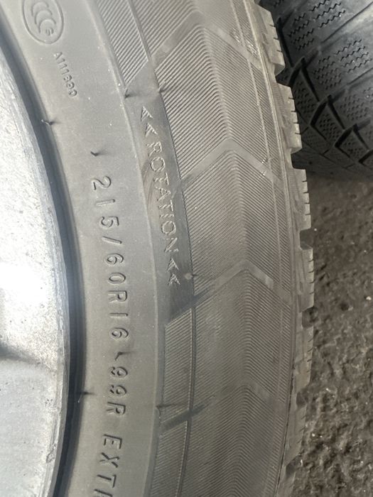 Продаются шины 215/60/16