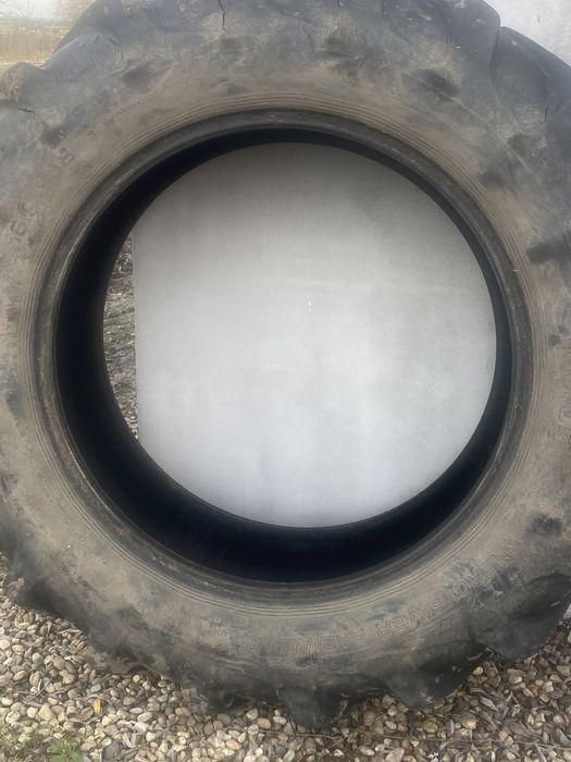 Cauciucuri 14.9 r 28 si 16.9 r 38 taurus