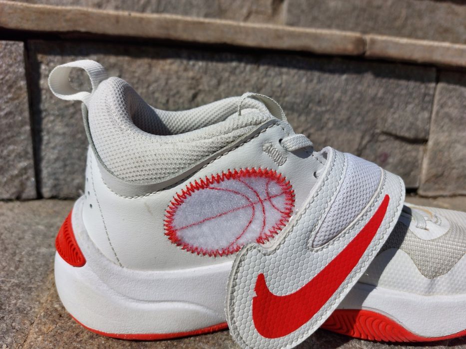 Маратонки Jordan и Nike размер 37.5