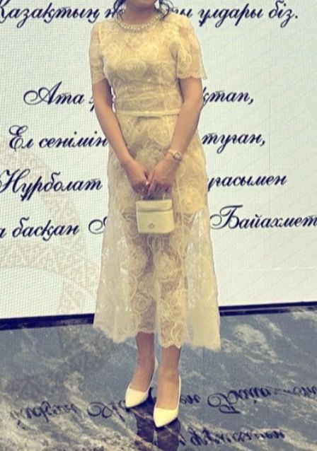 Продам очень нежное и красивое платье
