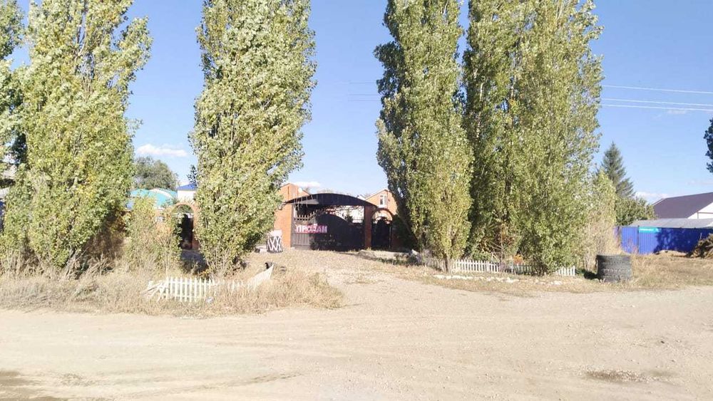 Продам два жилых дома