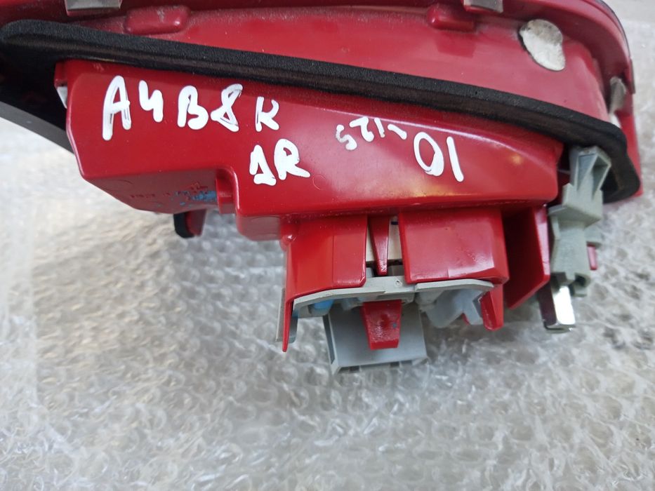 Triplă spate haion dreapta  Audi A4 B8