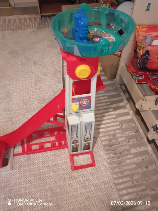 Писта на пес патрул