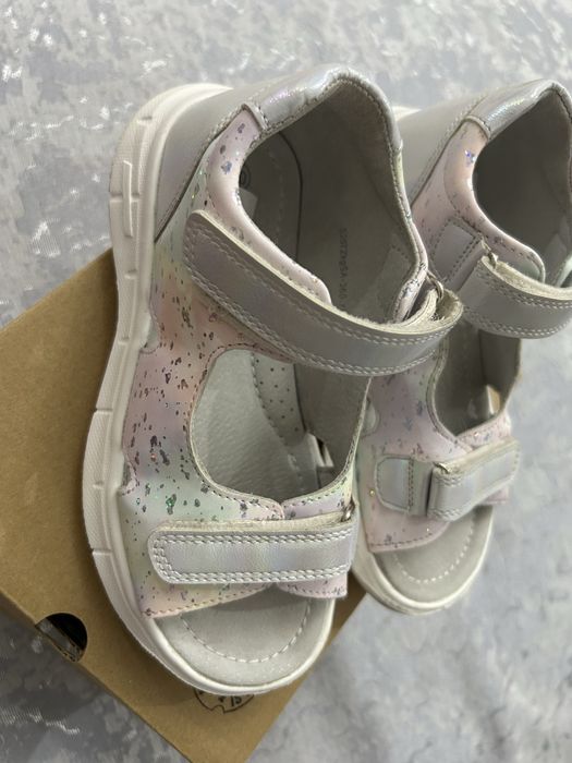 Сандали для девочек