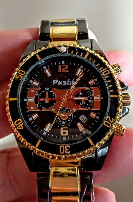 Часовник нов pochi