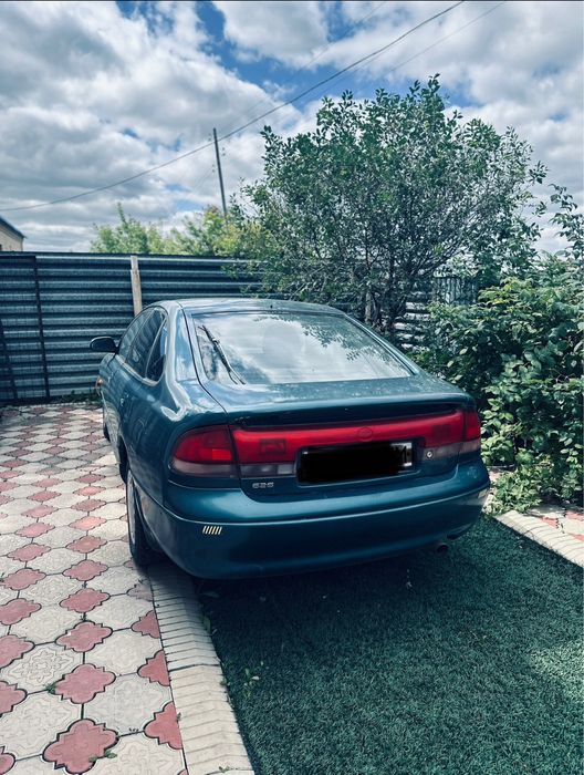 Продам автомобиль Мазда 626