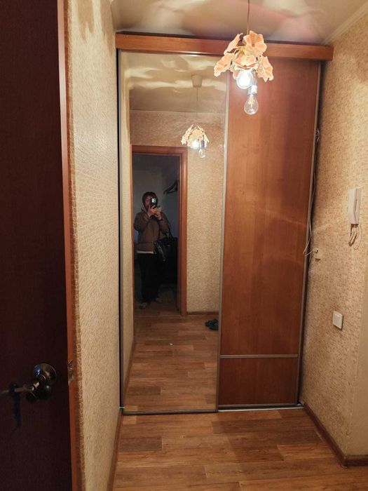 Срочно продам 1 комнатную квартиру