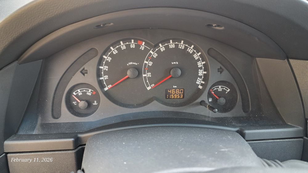 Se vinde Opel Meriva cu doar 118000km