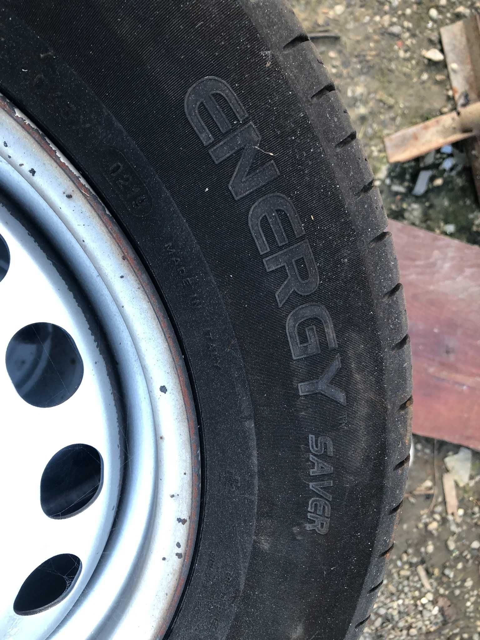 Jante VW 5x112 cu anvelope vara Michelin 196.65.R15 Ramnicu Valcea • OLX.ro