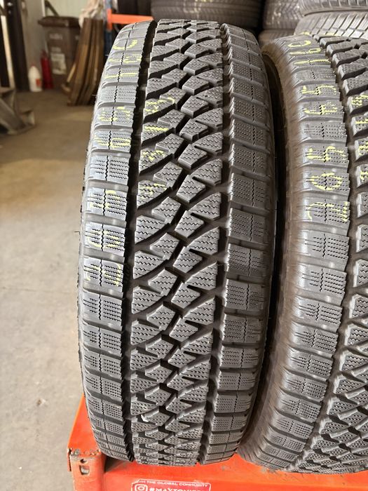 Anvelope iarna 205/65/16C Bridgestone Blizzak W810  205 65 16C R 16C