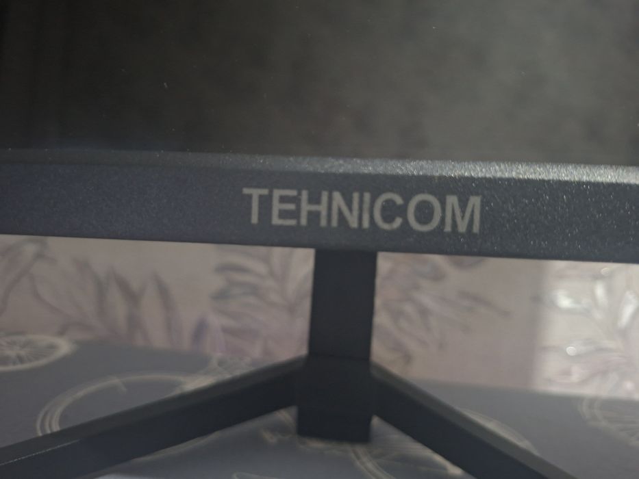 Монитор  Tehnicom