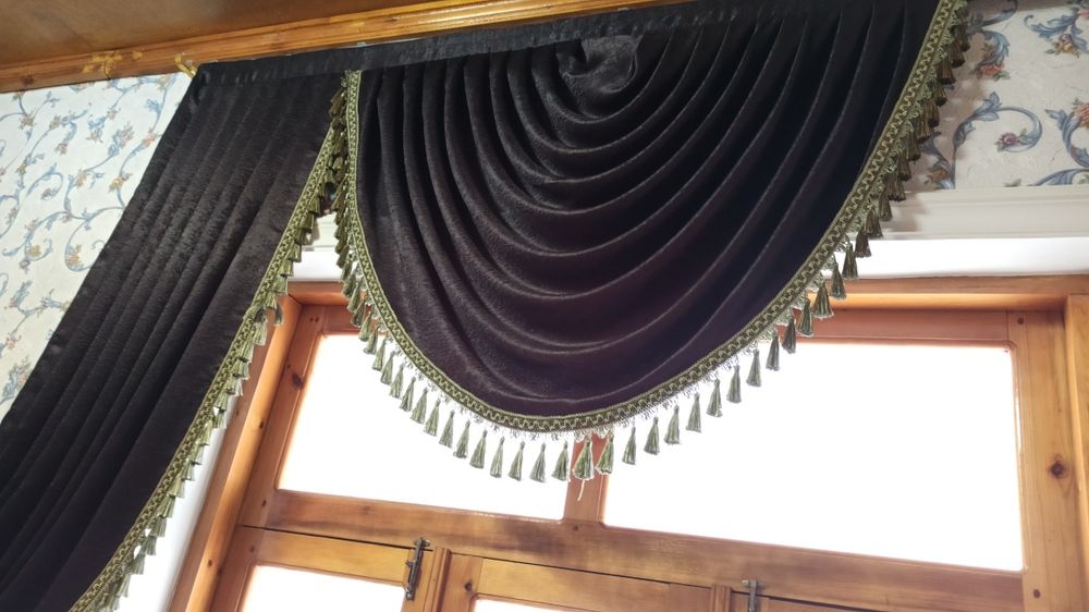 Продаётся 2 шторы новый