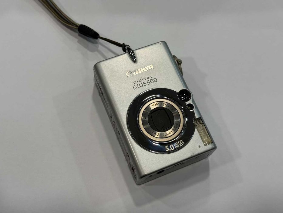 Canon Digital IXUS 500 – CCD