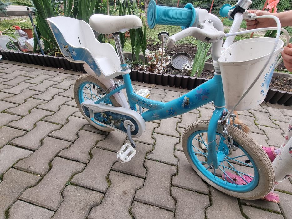 Bicicleta fete 4-7 ani
