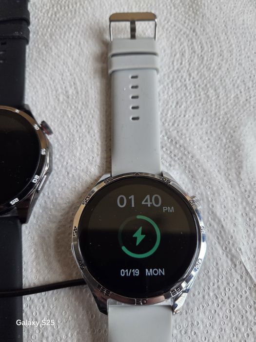 Ceas smartwatch noi