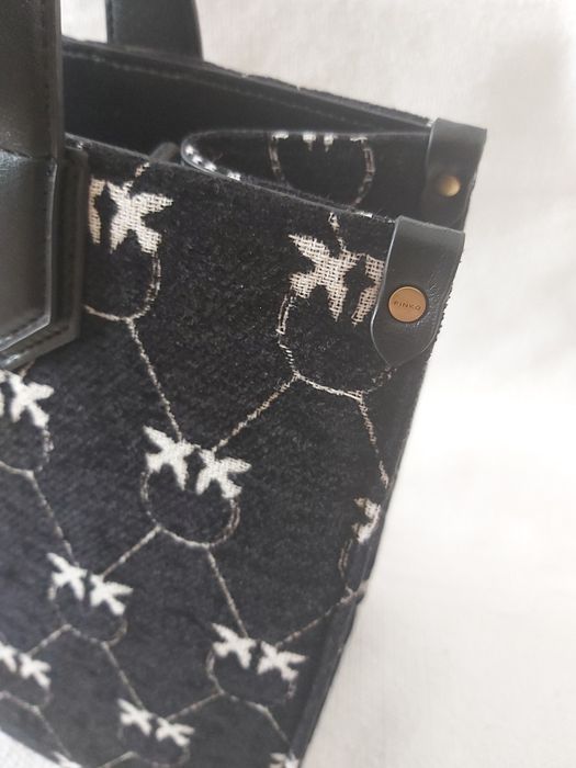 Дамска чанта Pinko