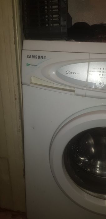 Продам срочно машинку