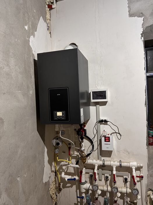 Установка ,Раковины ,Котёл Настенный ,Аристон, Унитаз, Смеситель