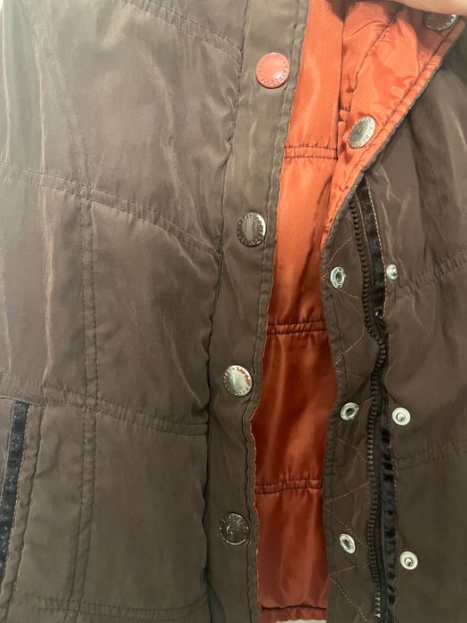 Vestă reversibilă maro și roz