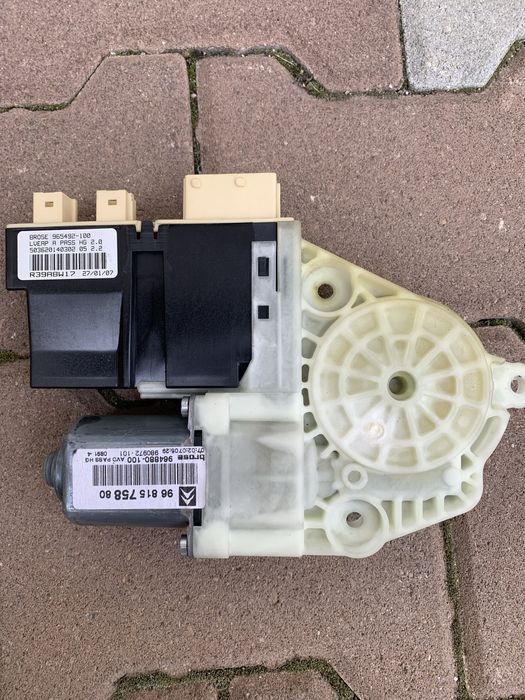 Моторче машинка ел стъкла ляво дясно ситроен Ц4 citroen c4