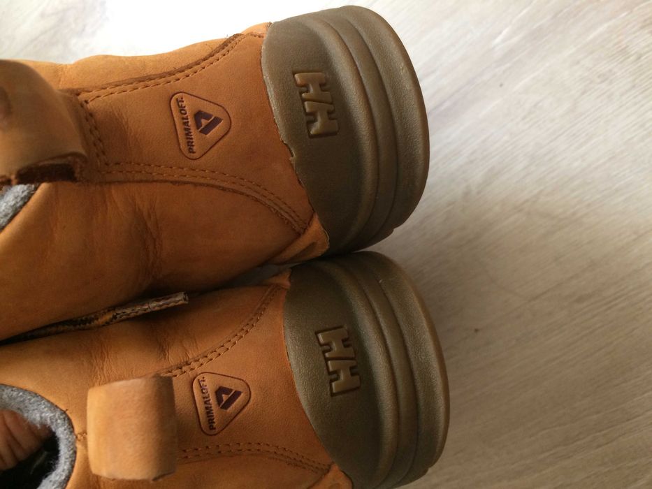 Топли и удобни обувки НН.