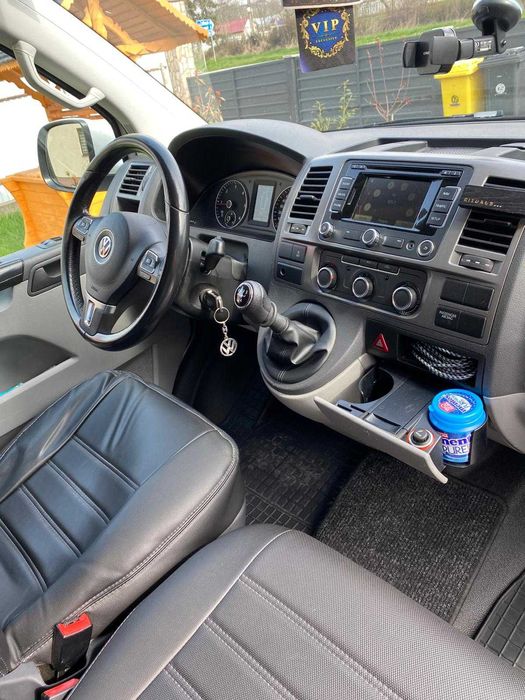 Vând VW transporter T5 an 2014