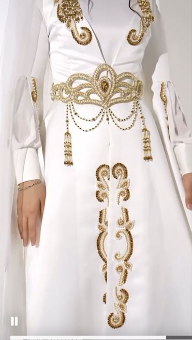 Прокат  платья на узату