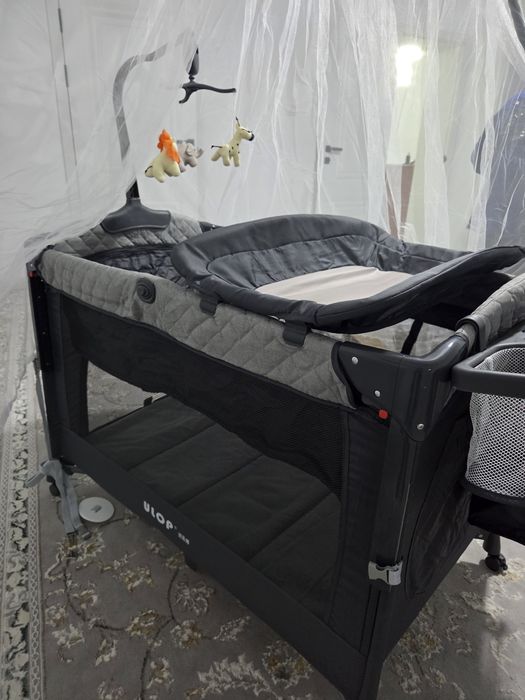 Продаётся складная кровать манеж