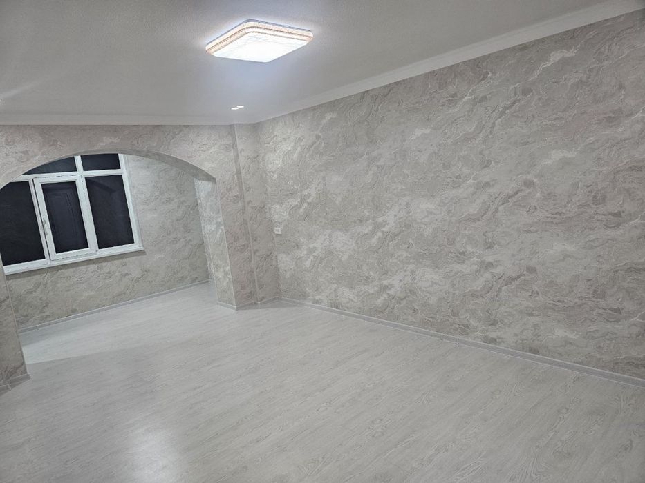 Янгийул шахарида 3 хонали кв сотилади