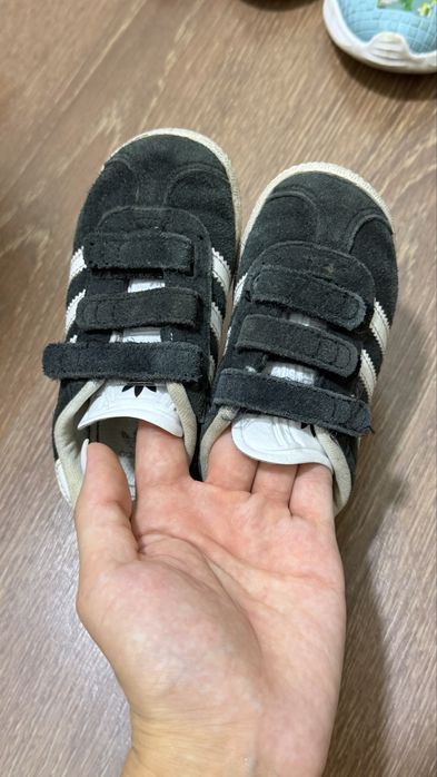 Детские кроссовки adidas Gazelle
