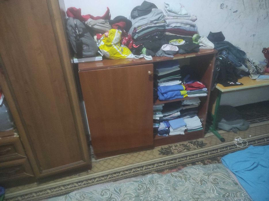 Продаю мебель за хорошую цену 500.000 сум