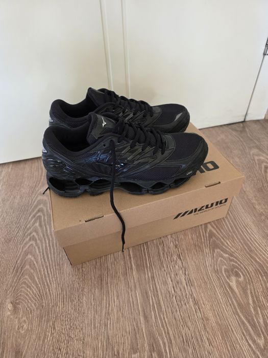 Mizuno Wave Prophecy LS