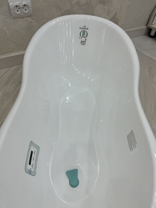 Ванночка для новорожденного