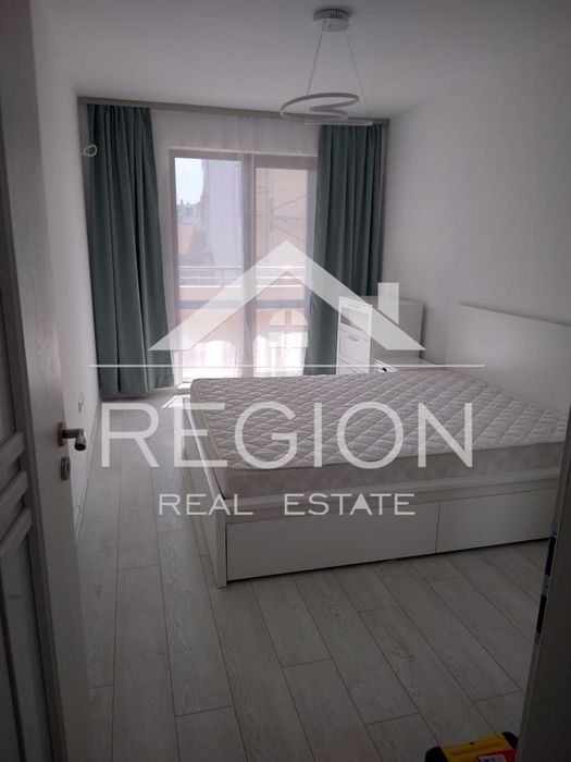 Дава се под наем Двустаен апартамент в Варна, Колхозен пазар - 72 кв.м за 507.45 € - Снимка #4