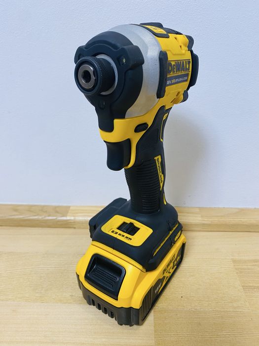 Dewalt DCF 850 filetanta holsuruburi